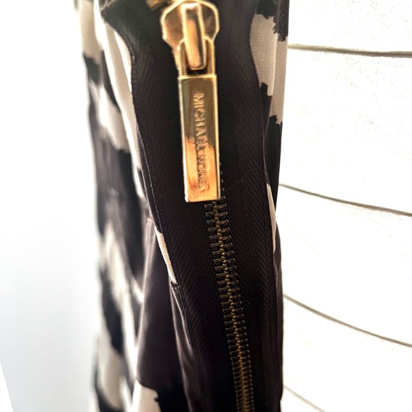 Micheal Kors Mini Silk Animal Print Dress - Picture 4 of 9